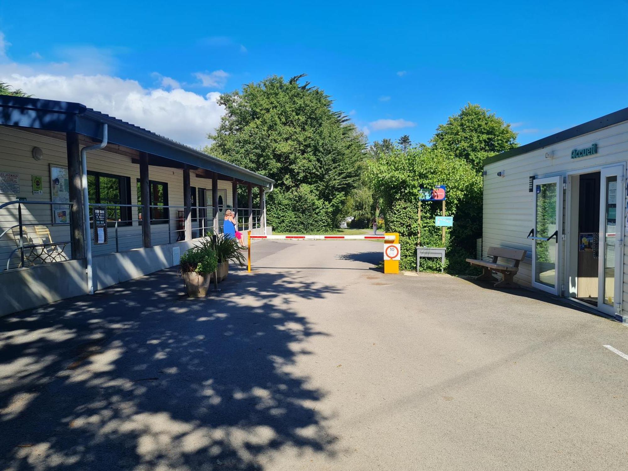 Mobil-home En Proche De La